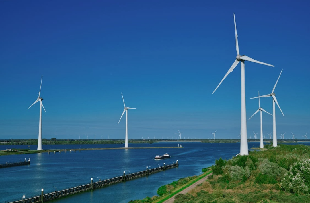 風電行業電纜橋架的新選擇：泰士特輕型阻火段的獨特優勢解析